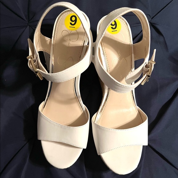 NEW Jessica Simpson Jelana white/woven straw wedge sandals - Picture 4 of 4